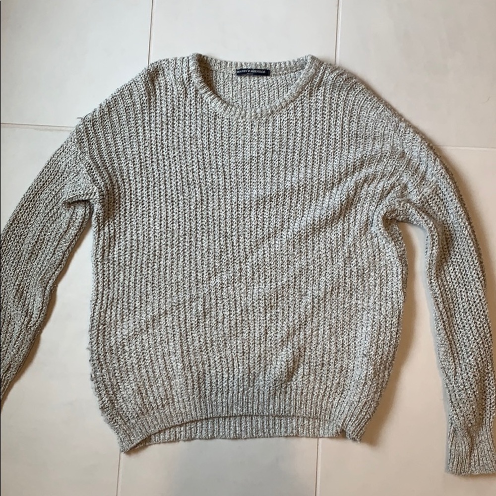 Brandy Melville bronx sweater
